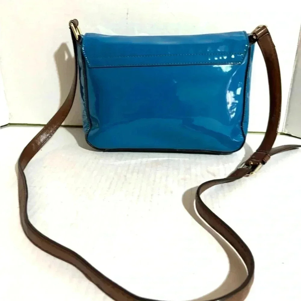 Kate spade blue patent leather crossbody handbag - Picture 3 of 11